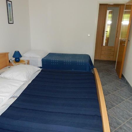 Apartments Indira II Lovište Esterno foto